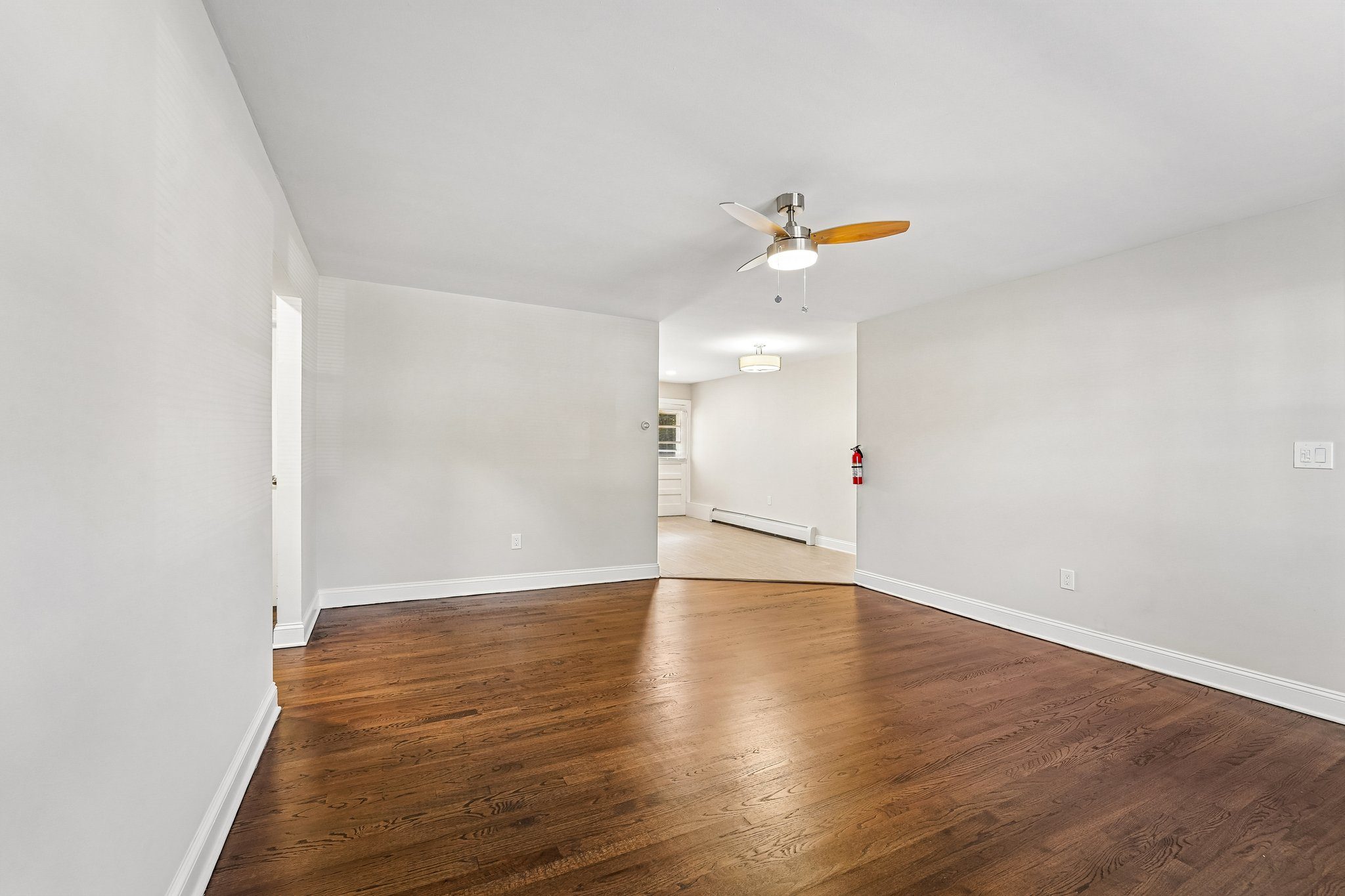Gallery Photo 12